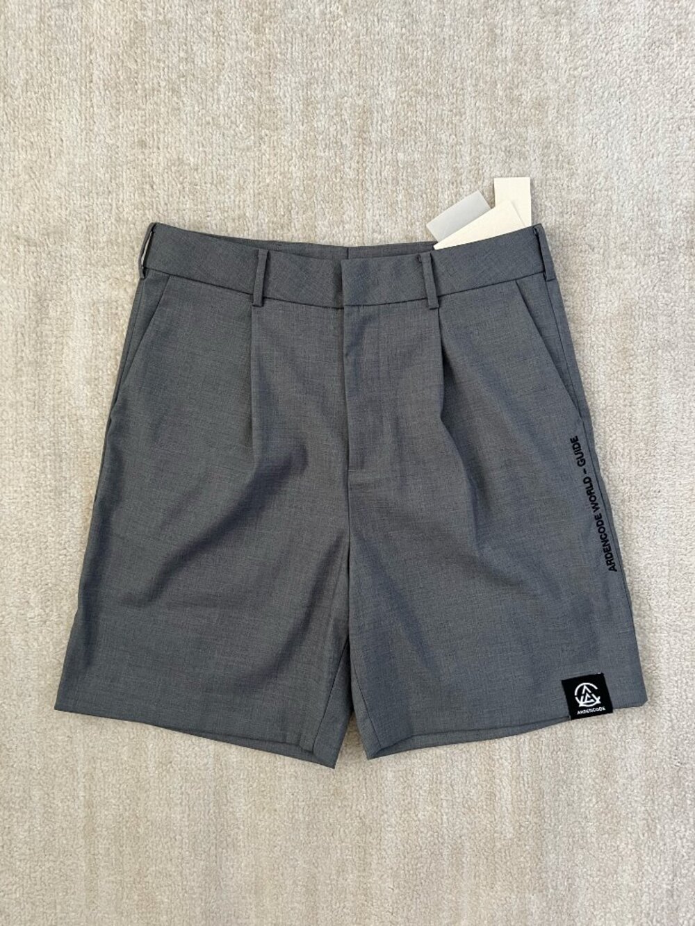 NWT Ardencode Gray Unisex Suit Shorts M